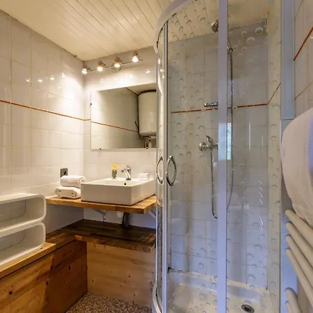 Lejlighed Rochebrune De 32 - Happy *