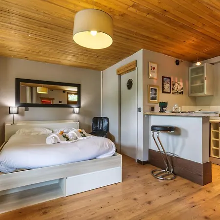 Rochebrune De 32 - Happy