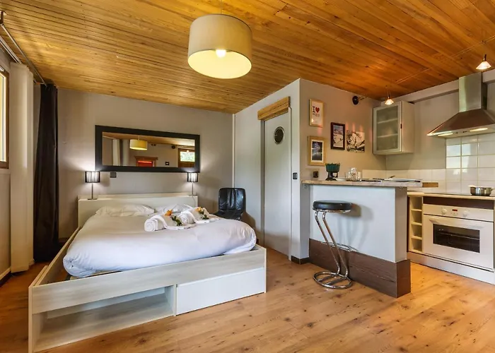 Rochebrune De 32 - Happy