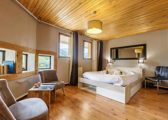 Appartement Rochebrune De 32 - Happy