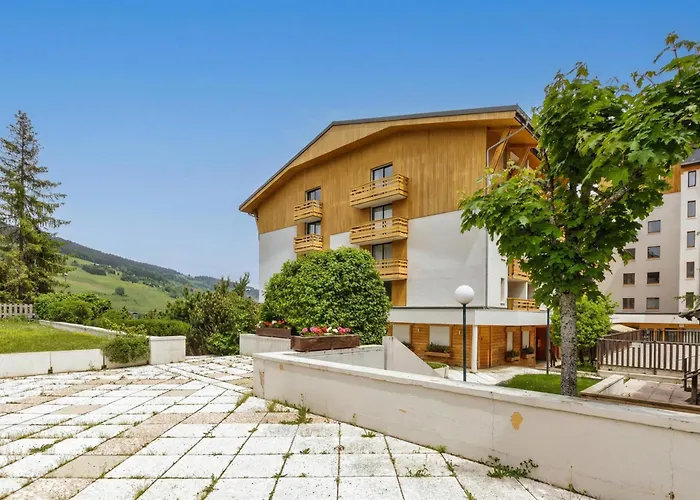 Appartement Rochebrune De 32 - Happy